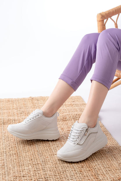 F-207 Beyaz Bağcıklı Fermuarlı Taş Aksesuarlı Mevsimlik Spor Ayakkabı - Beyaz