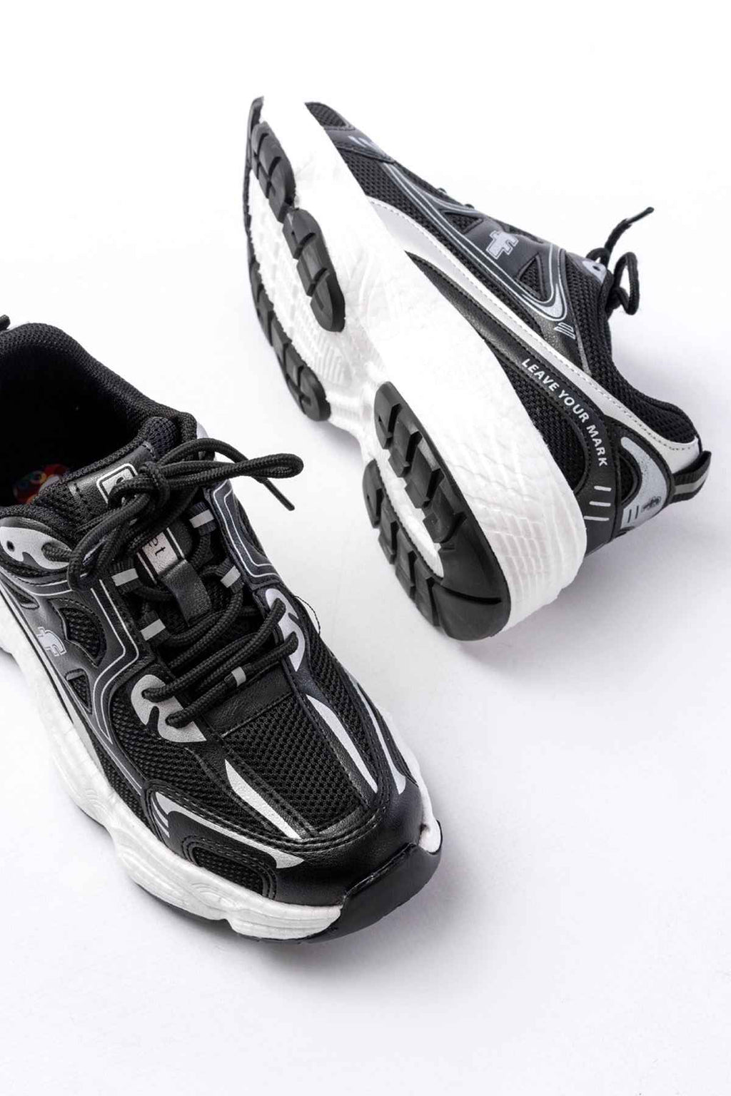 Ayakkabı Aşkı F-329 Siyah Günlük Bağcıklı Beyaz Tabanlı Yazlık Spor Ayakkabı