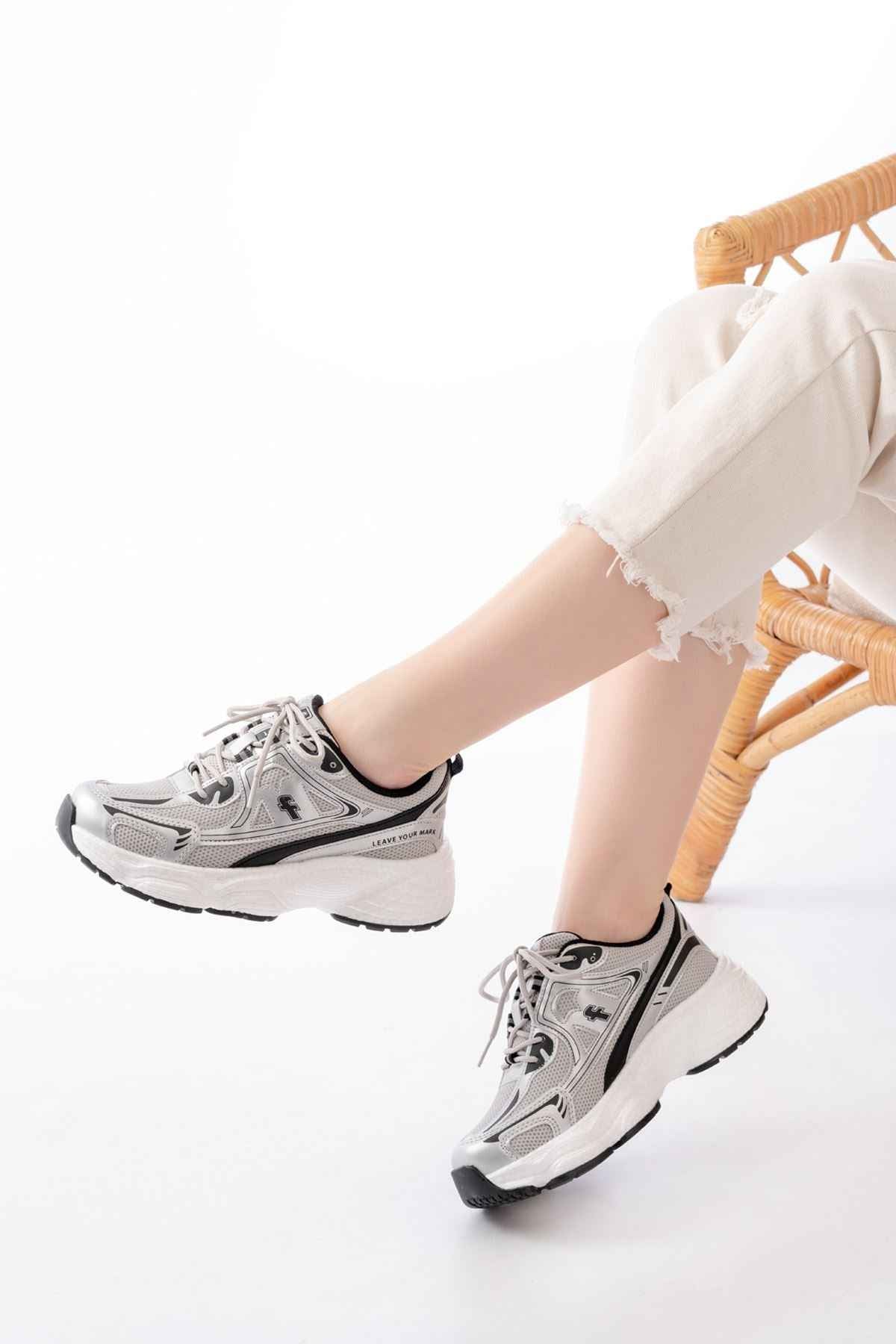 Ayakkabı Aşkı F-329 Gri Günlük Bağcıklı Beyaz Tabanlı Yazlık Spor Ayakkabı