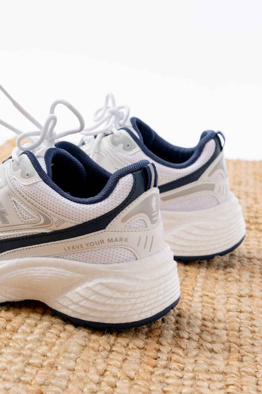 Ayakkabı Aşkı F-329 Beyaz Günlük Bağcıklı Lacivert Desenli Yazlık Spor Ayakkabı