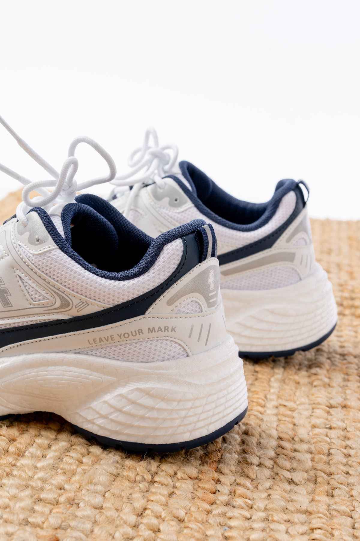 Ayakkabı Aşkı F-329 Beyaz Günlük Bağcıklı Lacivert Desenli Yazlık Spor Ayakkabı