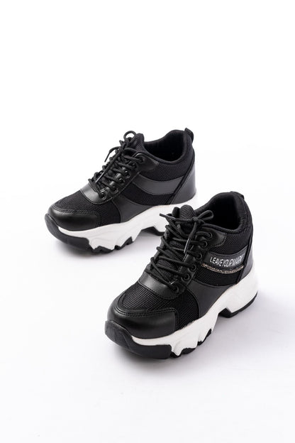 Ayakkabı Aşkı Siyah Bağcıklı Fileli Taş Aksesuarlı Günlük Spor Ayakkabı