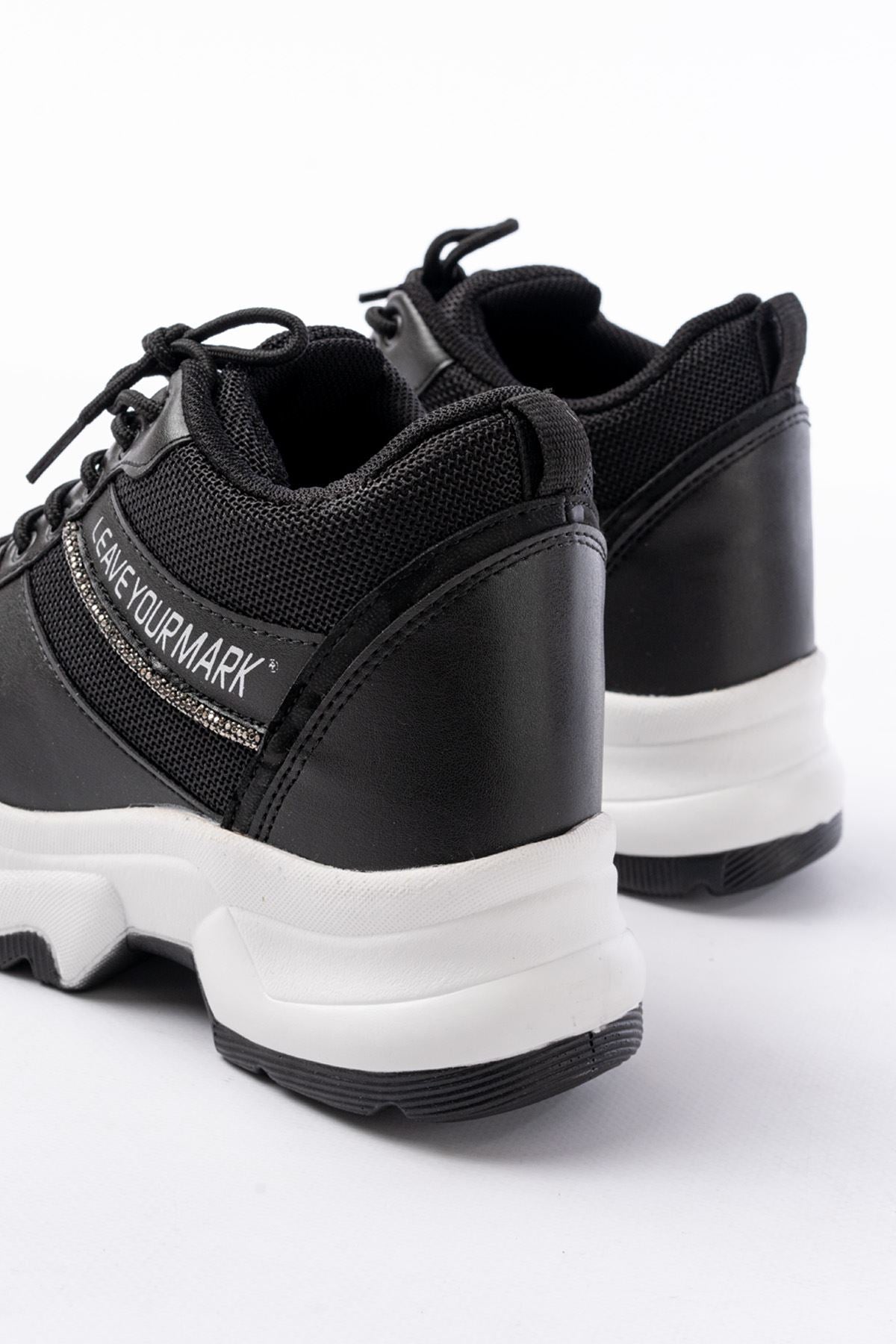Ayakkabı Aşkı Siyah Bağcıklı Fileli Taş Aksesuarlı Günlük Spor Ayakkabı