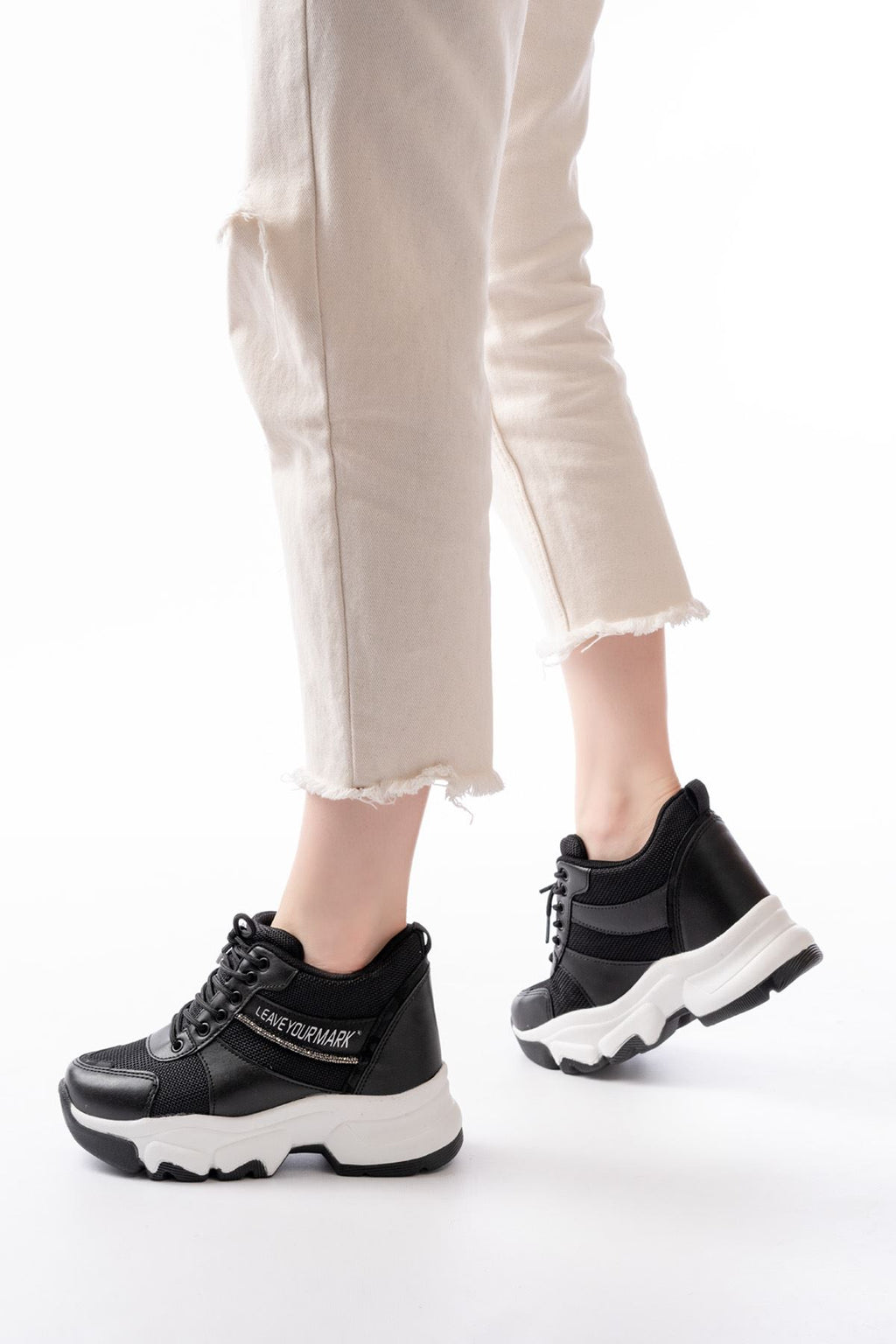 Ayakkabı Aşkı Siyah Bağcıklı Fileli Taş Aksesuarlı Günlük Spor Ayakkabı