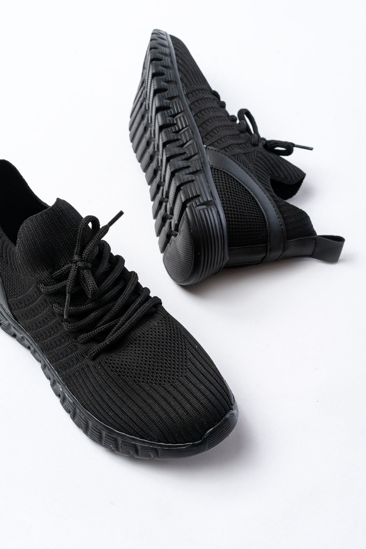 Ayakkabı Aşkı Siyah Bağcıklı Faylon Taban Günlük Spor Ayakkabı - Ayakkabı Aşkı