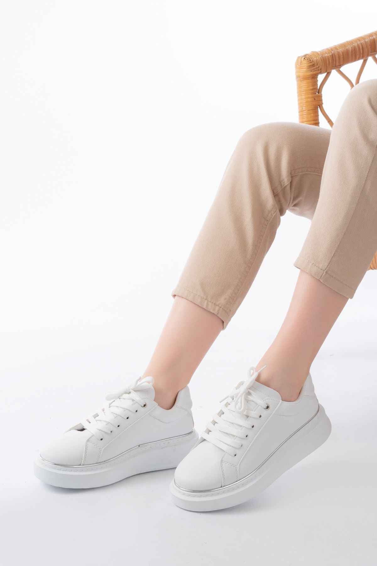 Ayakkabı Aşkı Rs-2435 Beyaz Gümüş Bağcıklı Dikişli Günlük Spor Ayakkabı