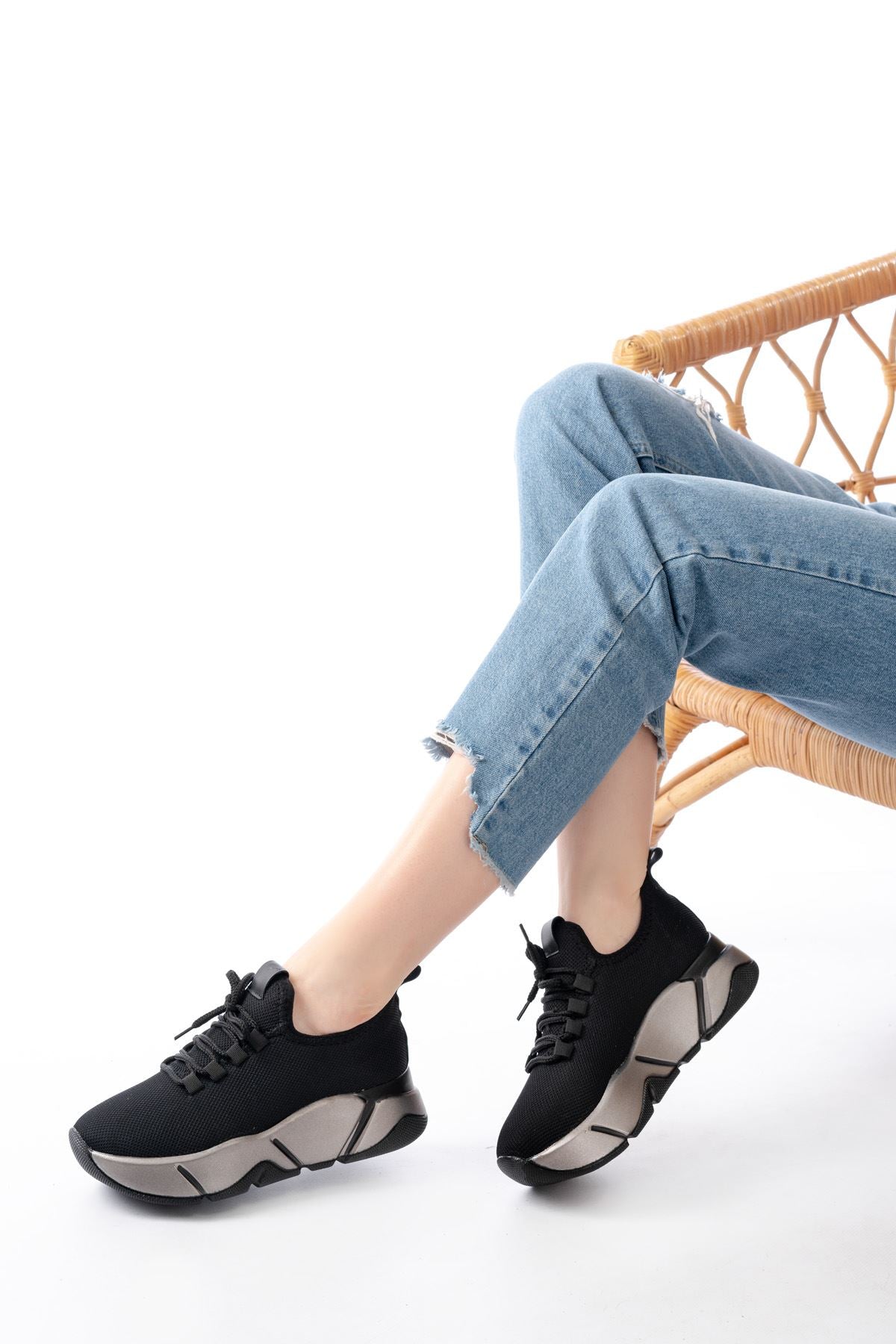Ayakkabı Aşkı Siyah Bağcıklı Fileli Platin Taban Günlük Kadın Spor - Ayakkabı Aşkı