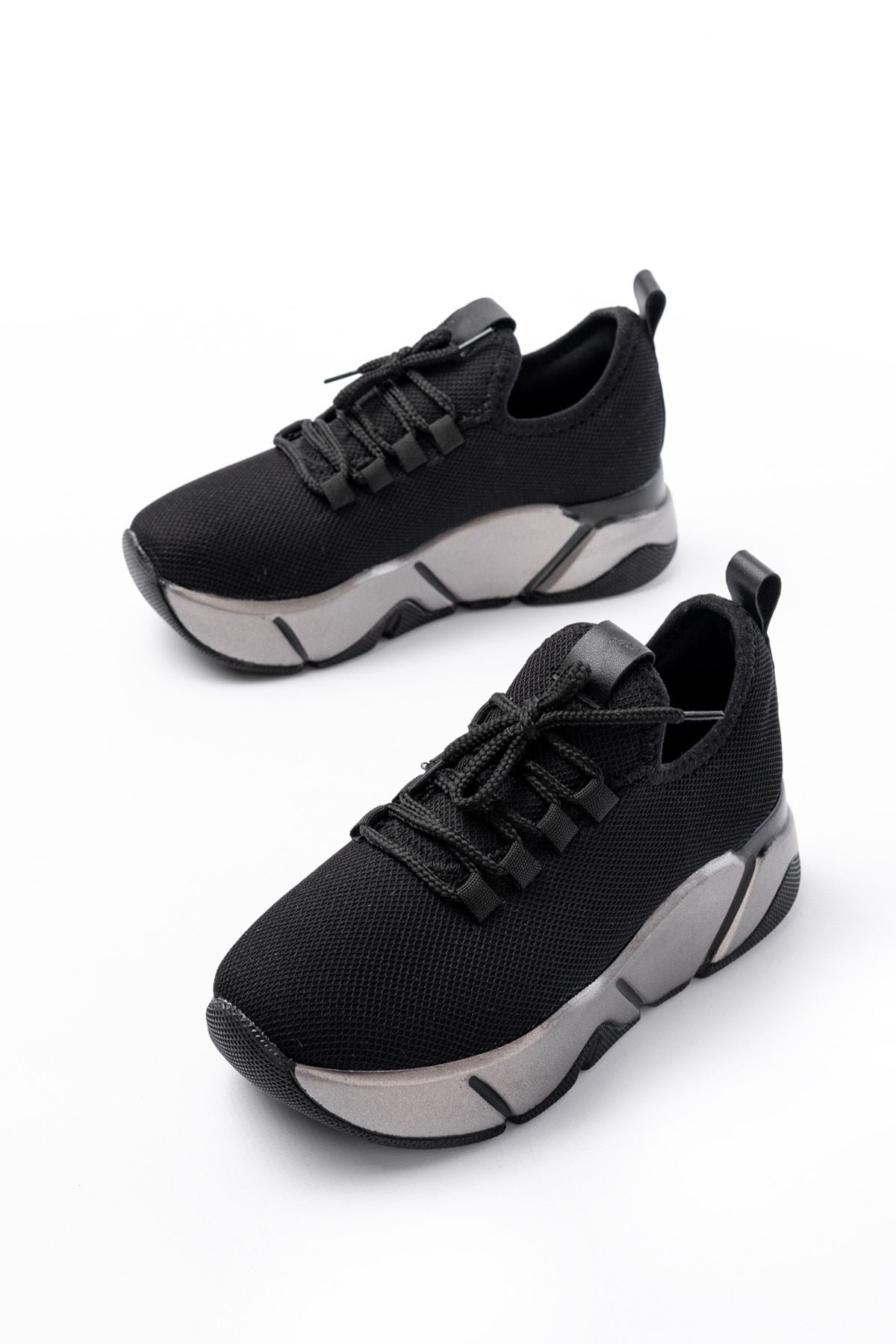 Ayakkabı Aşkı Siyah Bağcıklı Fileli Platin Taban Günlük Kadın Spor