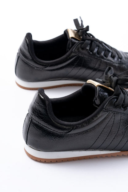 Ayakkabı Aşkı Siyah Rugan Bağcıklı Günlük Kadın Spor