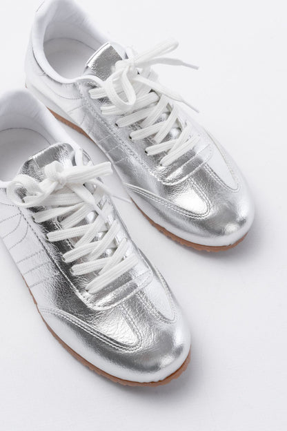 Ayakkabı Aşkı Gümüş Rugan Bağcıklı Günlük Kadın Spor