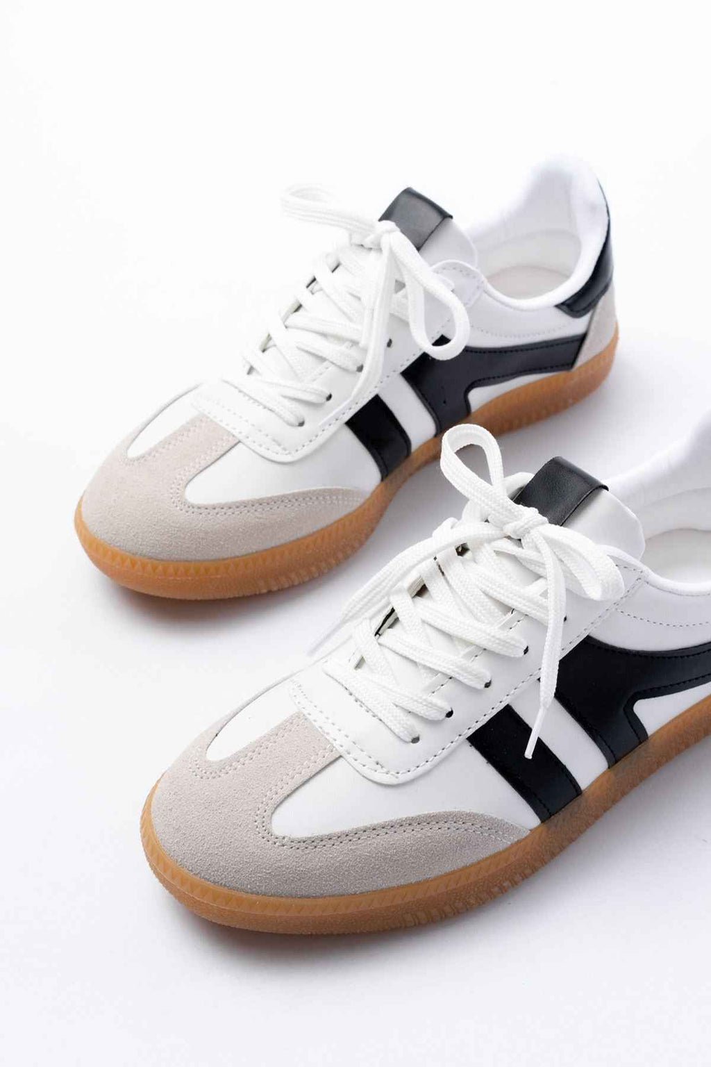 Ayakkabı Aşkı M-1004 Beyaz Bağcıklı Termo Taban Günlük Kadın Spor