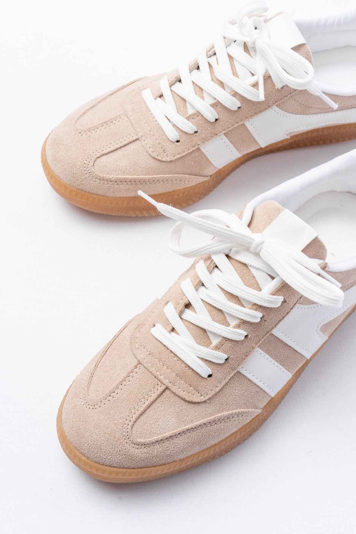 Ayakkabı Aşkı M-1004 Bej Süet Bağcıklı Termo Taban Günlük Kadın Spor