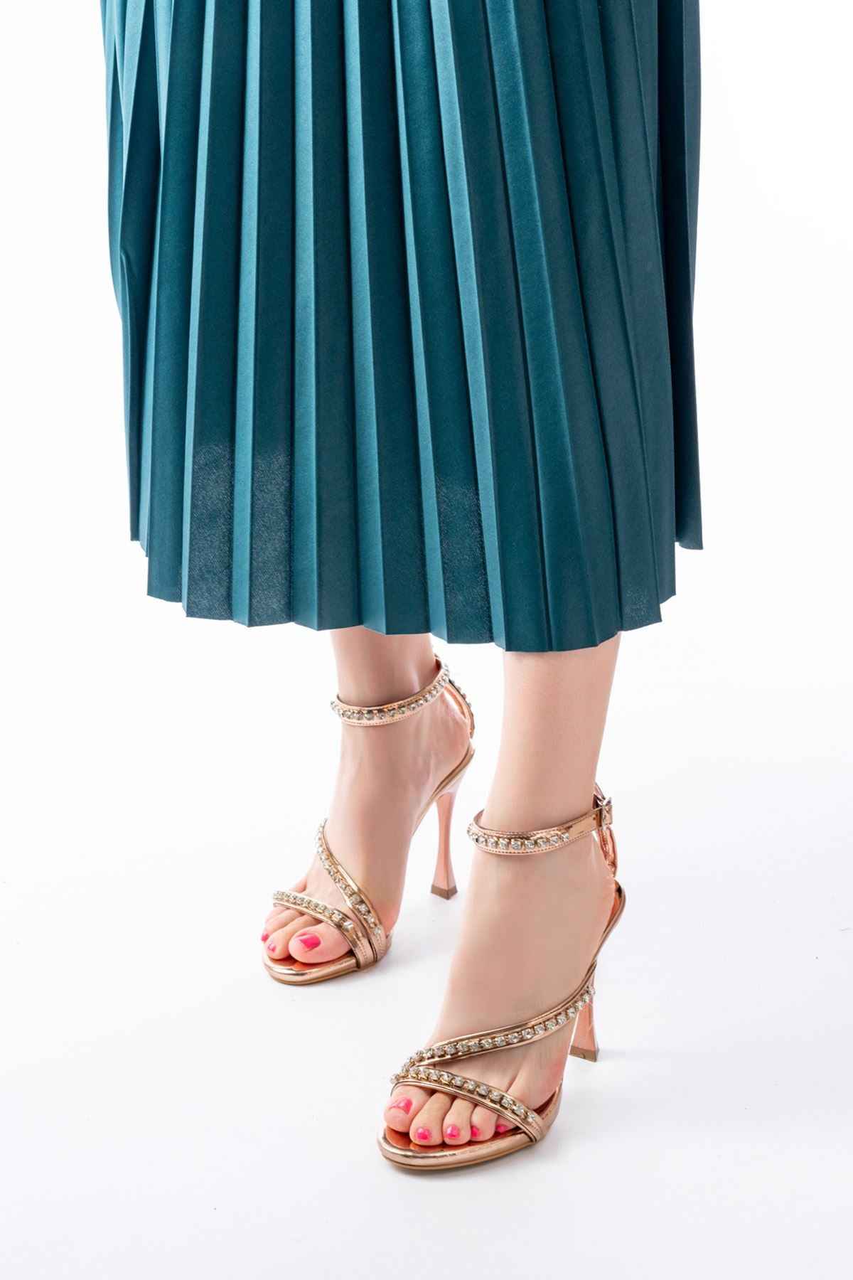 Ayakkabı Aşkı A-20 Rose Taşlı Vivet Platformlu Topuklu Kadın Ayakkabı