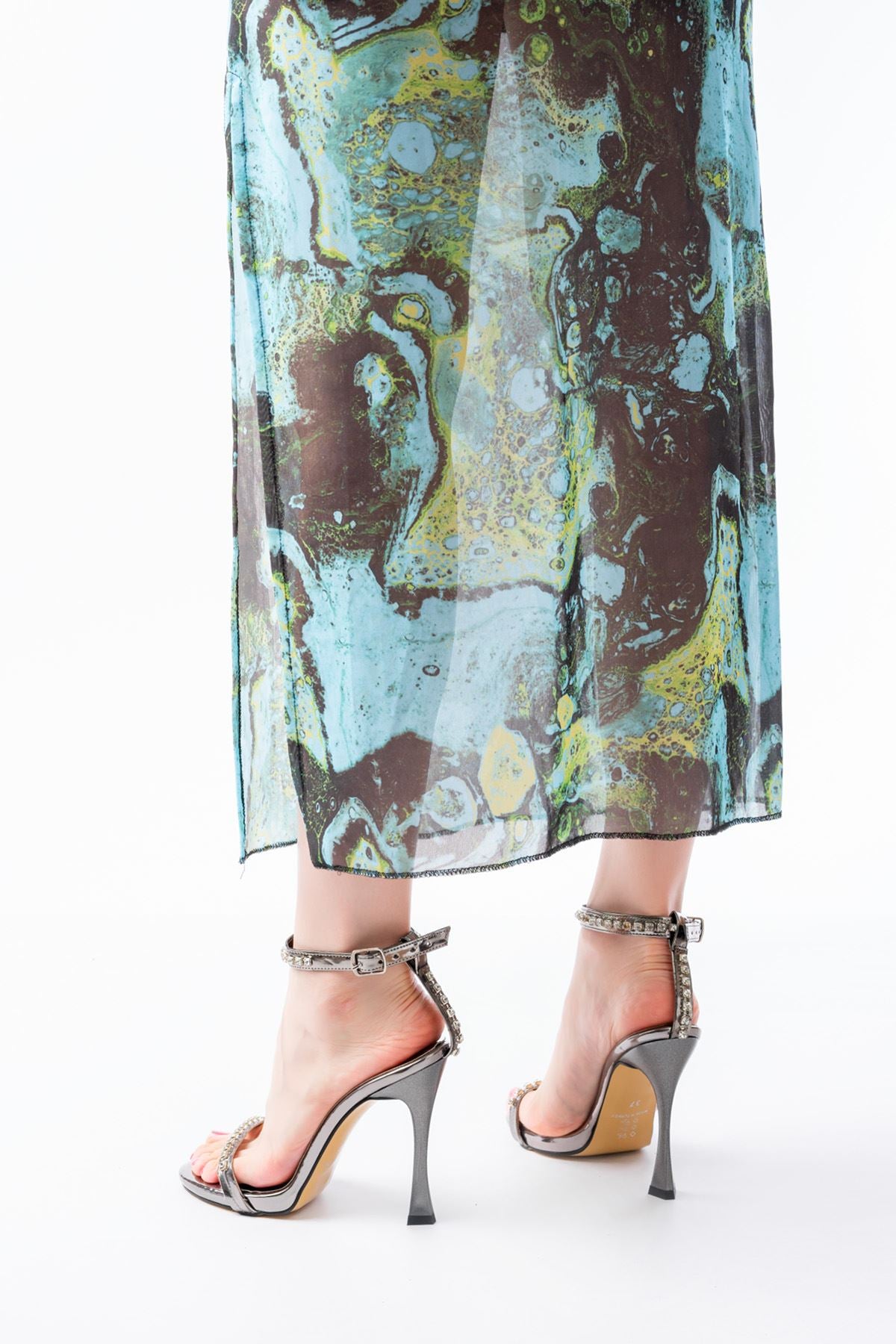 Ayakkabı Aşkı Platin Taş Aksesuarlı Platformlu Topuklu Kadın Terlik - Ayakkabı Aşkı