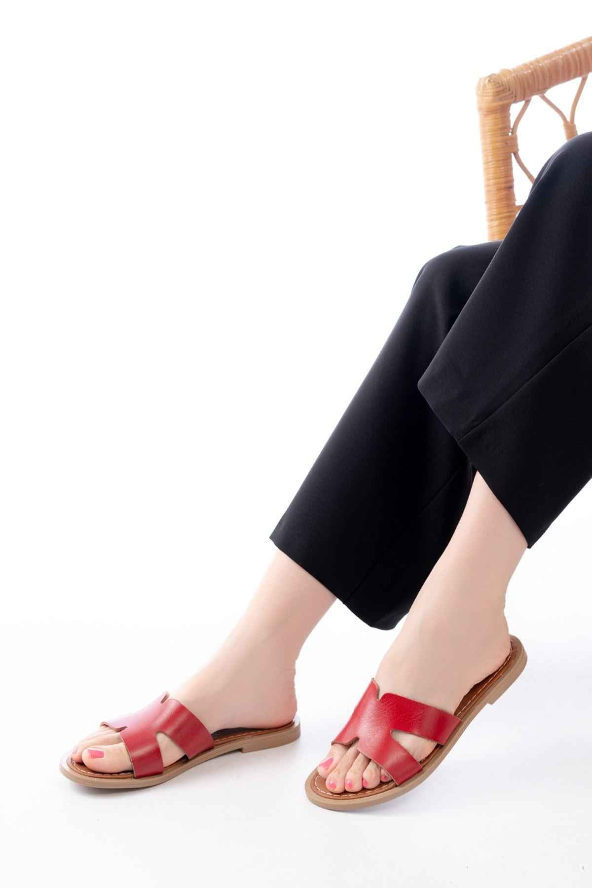 Ayakkabı Aşkı 169-6100 Kırmızı Ortopedik Hakiki Deri Kadın Terlik