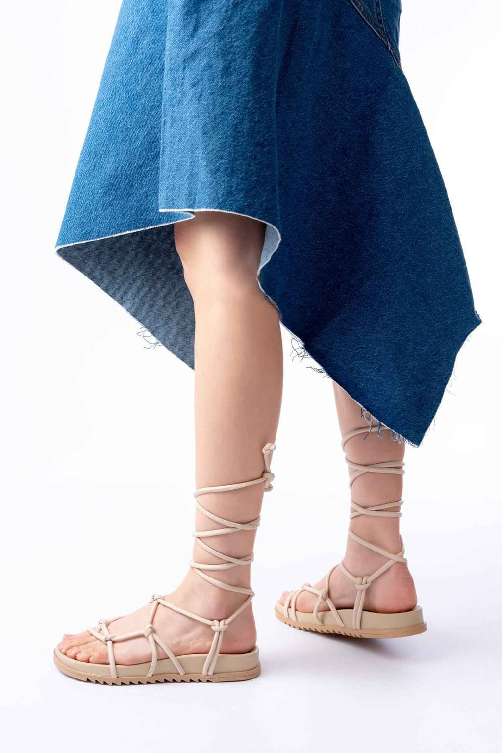 Ayakkabı Aşkı 1001-1001 Bej Bilekten Bağcıklı Kadın Sandalet