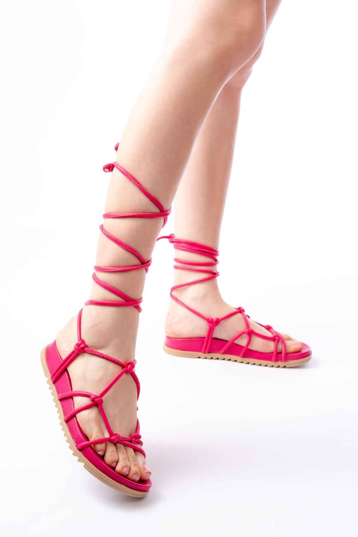 Ayakkabı Aşkı 1001-1001 Fuşya Bilekten Bağcıklı Kadın Sandalet