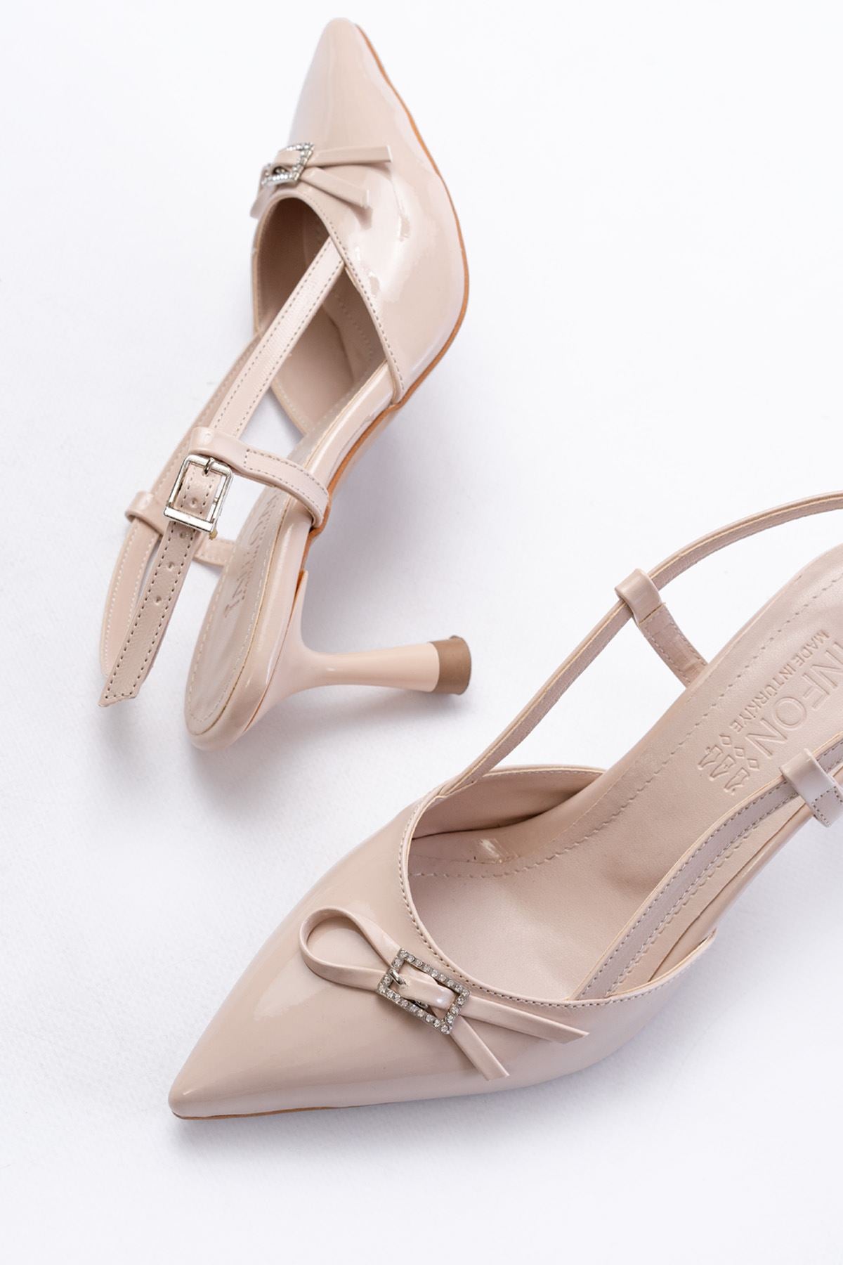 Ayakkabı Aşkı İNF-23 Bej Rugan Günlük Arkası Açık Fiyonklu Topuklu Bayan Ayakkabı - Ayakkabı Aşkı