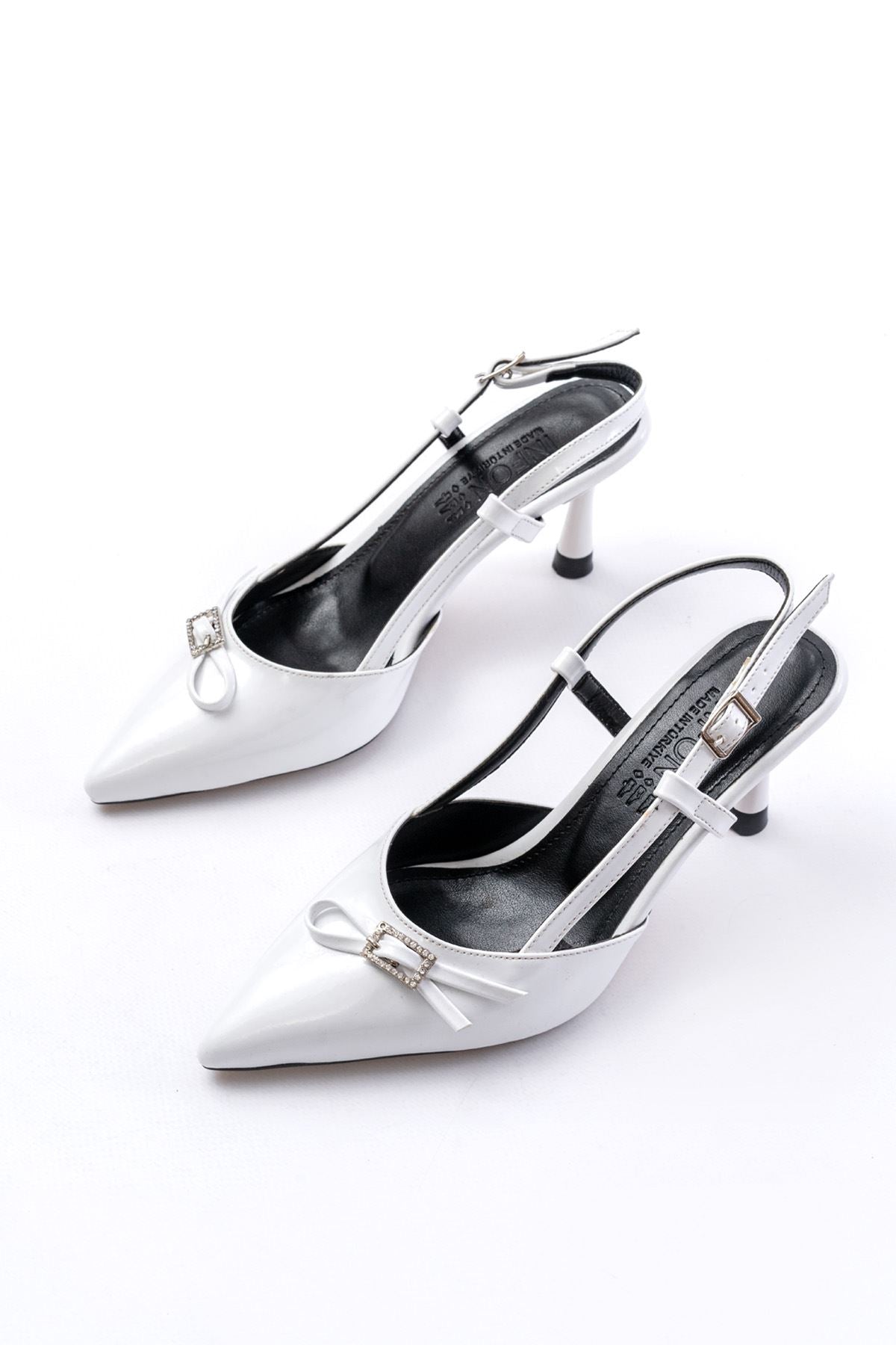 Ayakkabı Aşkı İNF-23 Beyaz Rugan Günlük Arkası Açık Fiyonklu Topuklu Bayan Ayakkabı