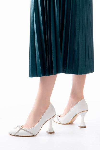 Ayakkabı Aşkı Beyaz Günlük Sarmal Taşlı Topuklu Kadın Ayakkabı