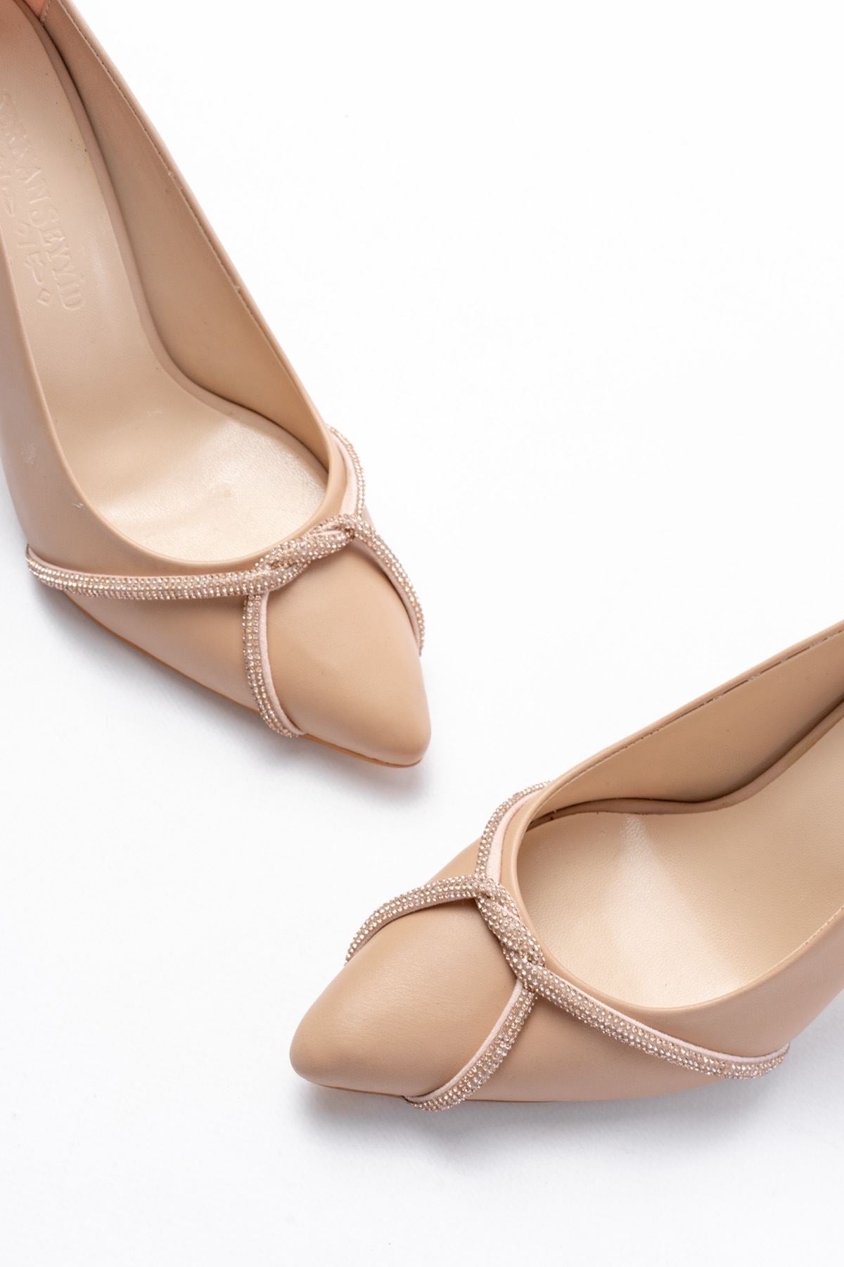 Ayakkabı Aşkı Nut Günlük Sarmal Taşlı Topuklu Kadın Ayakkabı - Ayakkabı Aşkı