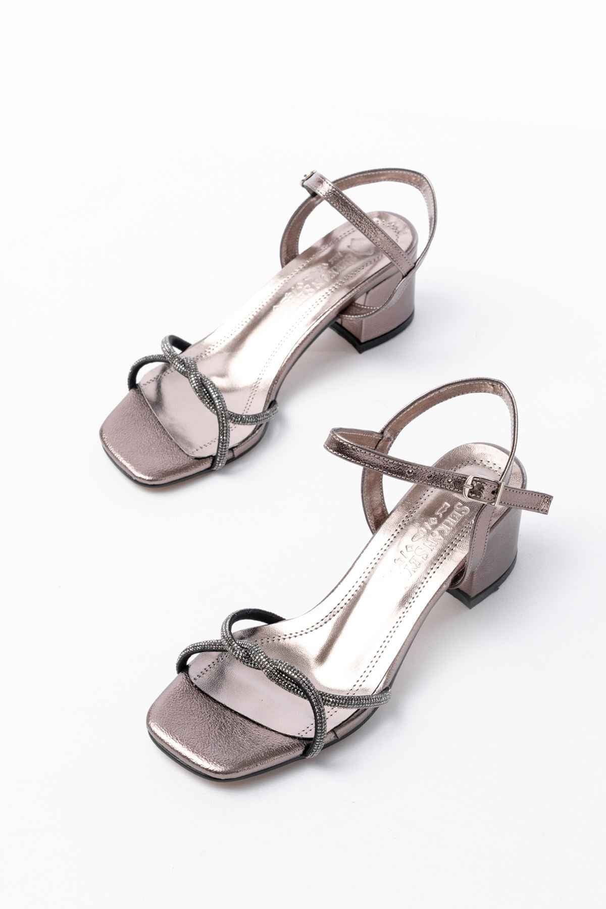 Ayakkabı Aşkı K-888 Kadın Platin Ince Sarmal Bantlı Topuklu Ayakkabı