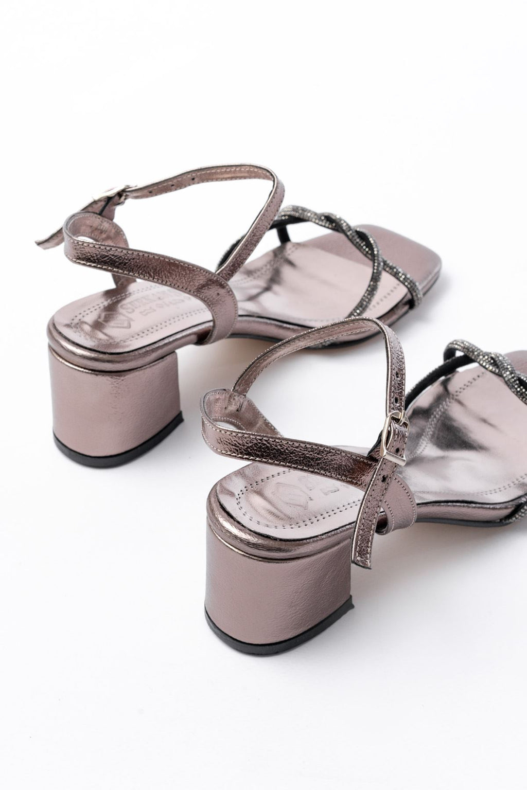 Ayakkabı Aşkı Kadın Platin İnce Sarmal Bantlı Topuklu Ayakkabı - Ayakkabı Aşkı