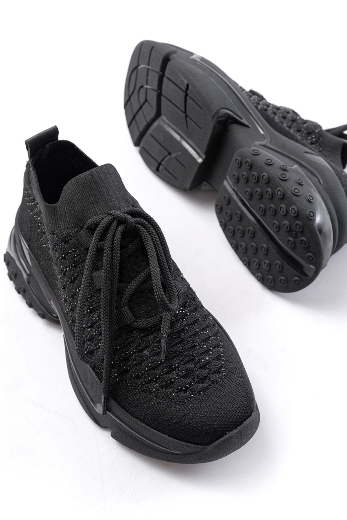 Ayakkabı Aşkı Siyah Günlük Bağcıklı Fileli Taş Aksesuarlı Kadın Spor Ayakkabı