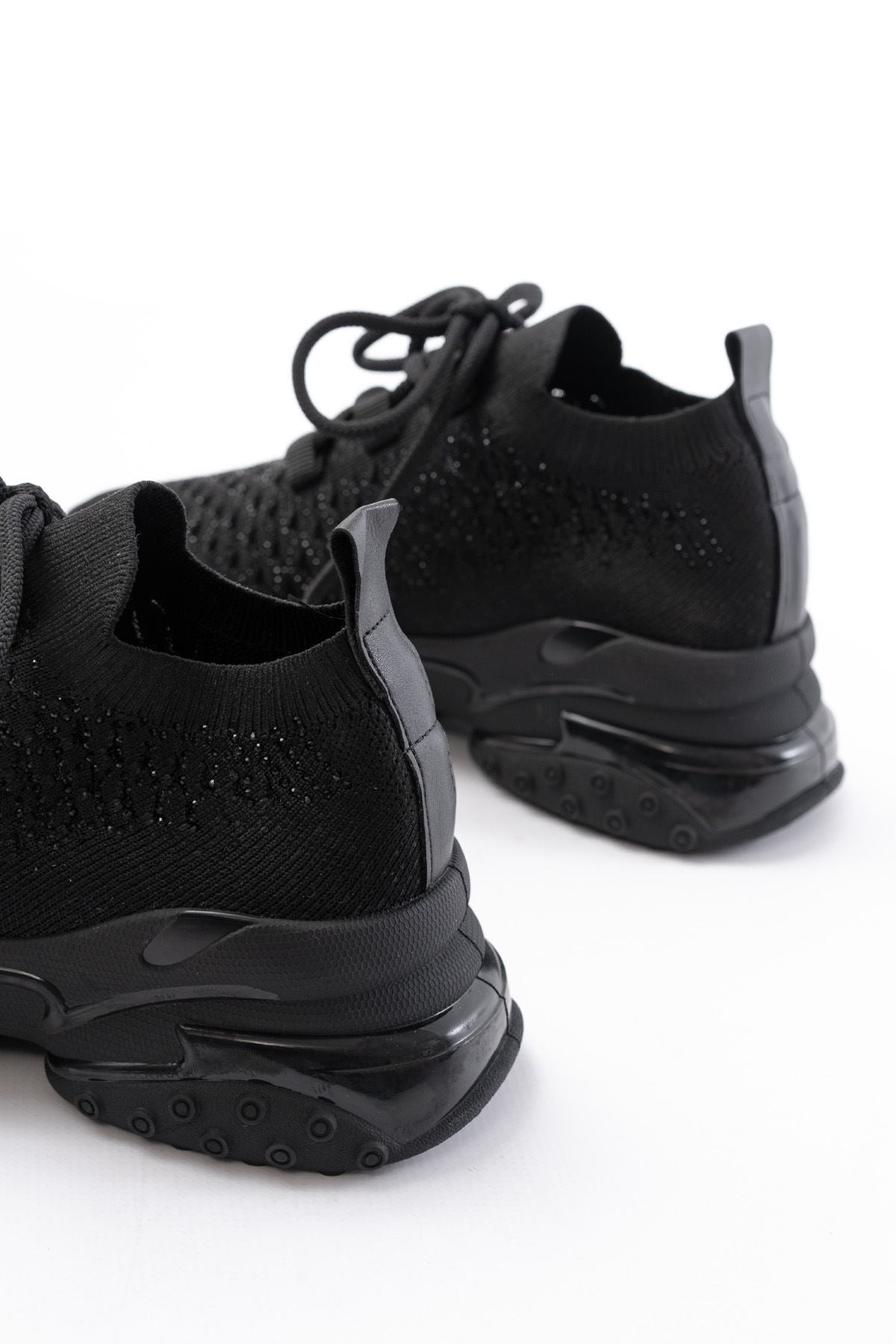 Ayakkabı Aşkı Siyah Günlük Bağcıklı Fileli Taş Aksesuarlı Kadın Spor Ayakkabı