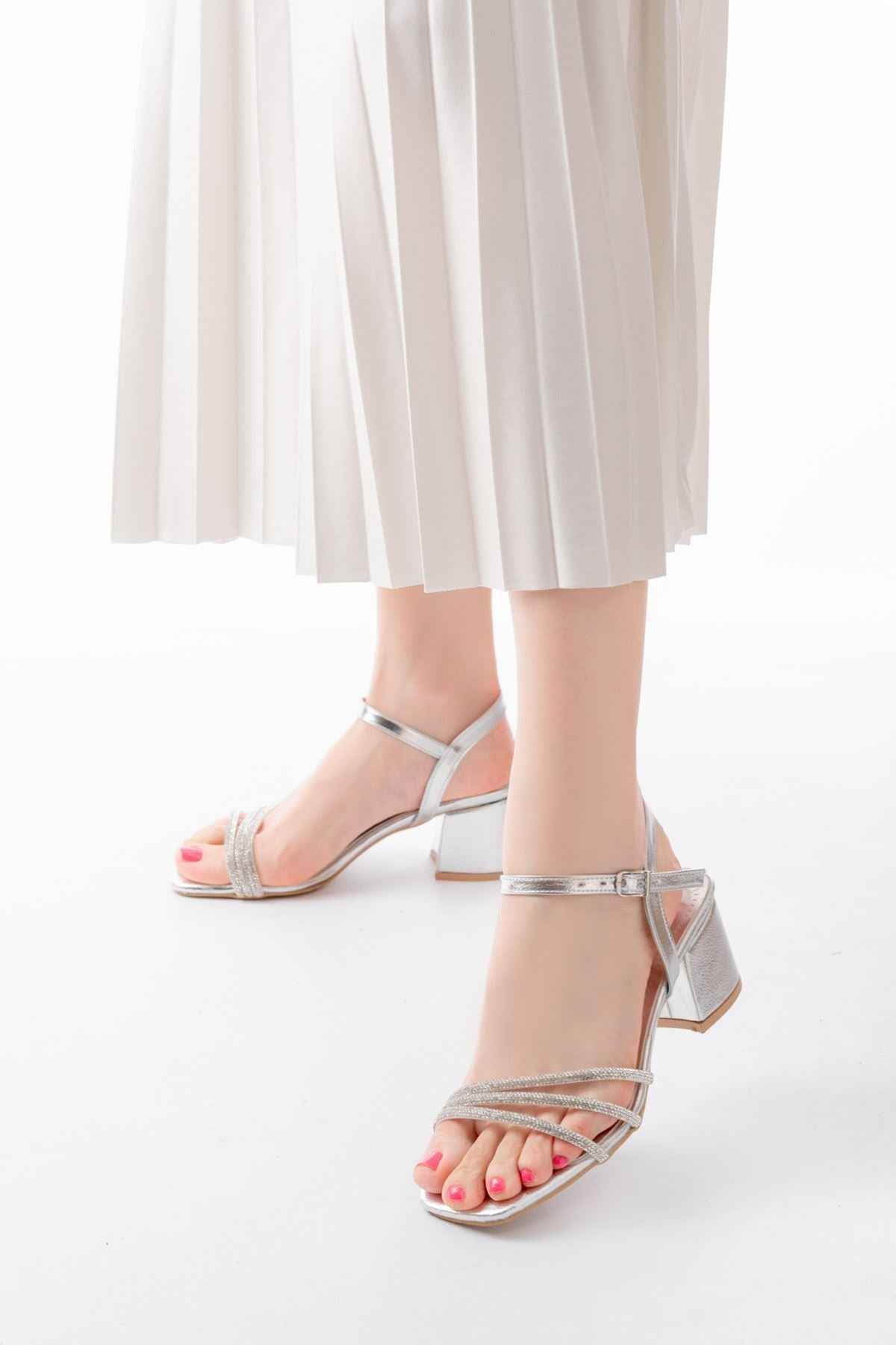 Ayakkabı Aşkı S-889  Gümüş 3 Bantlı Topuklu Kadın Ayakkabı