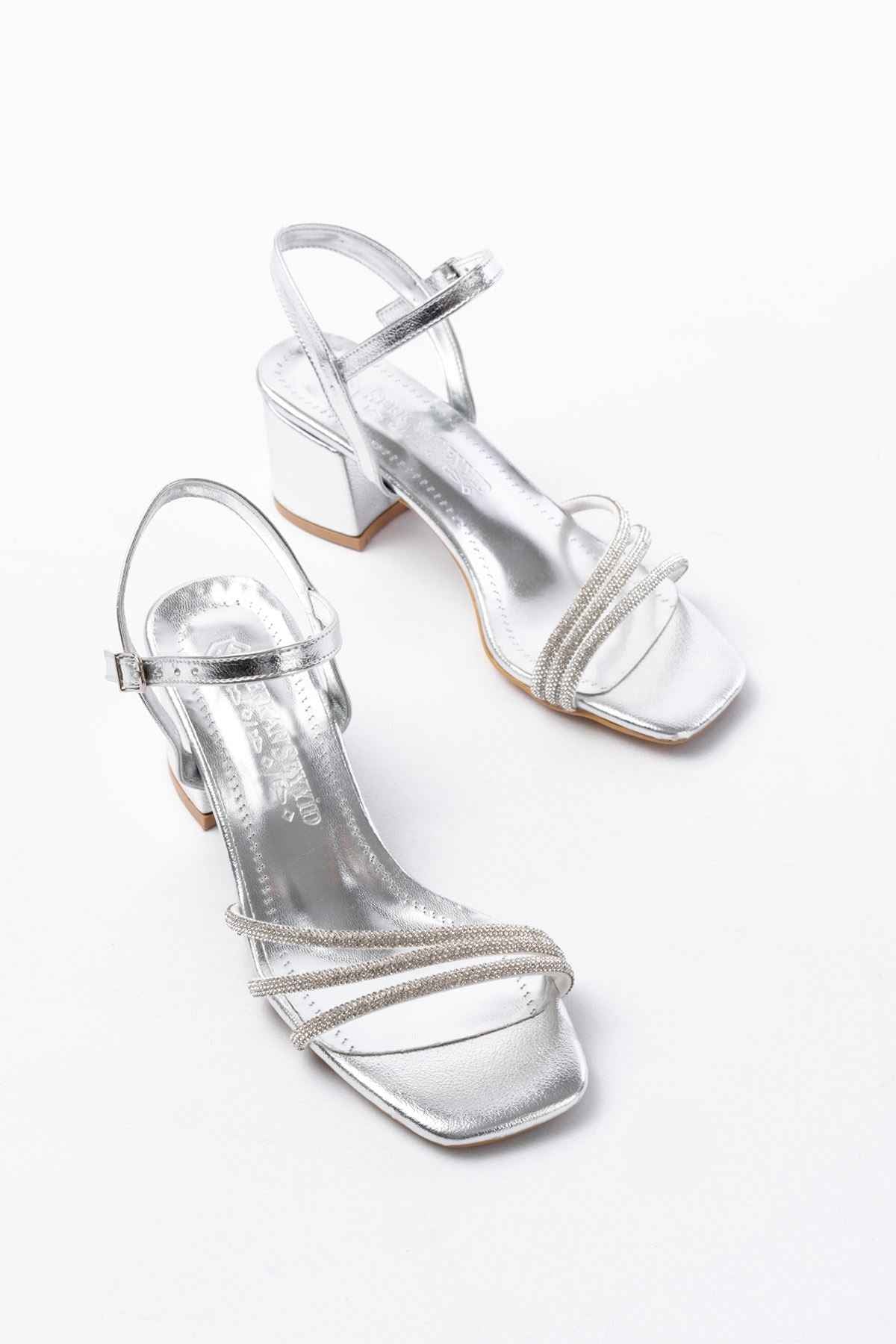 Ayakkabı Aşkı S-889  Gümüş 3 Bantlı Topuklu Kadın Ayakkabı