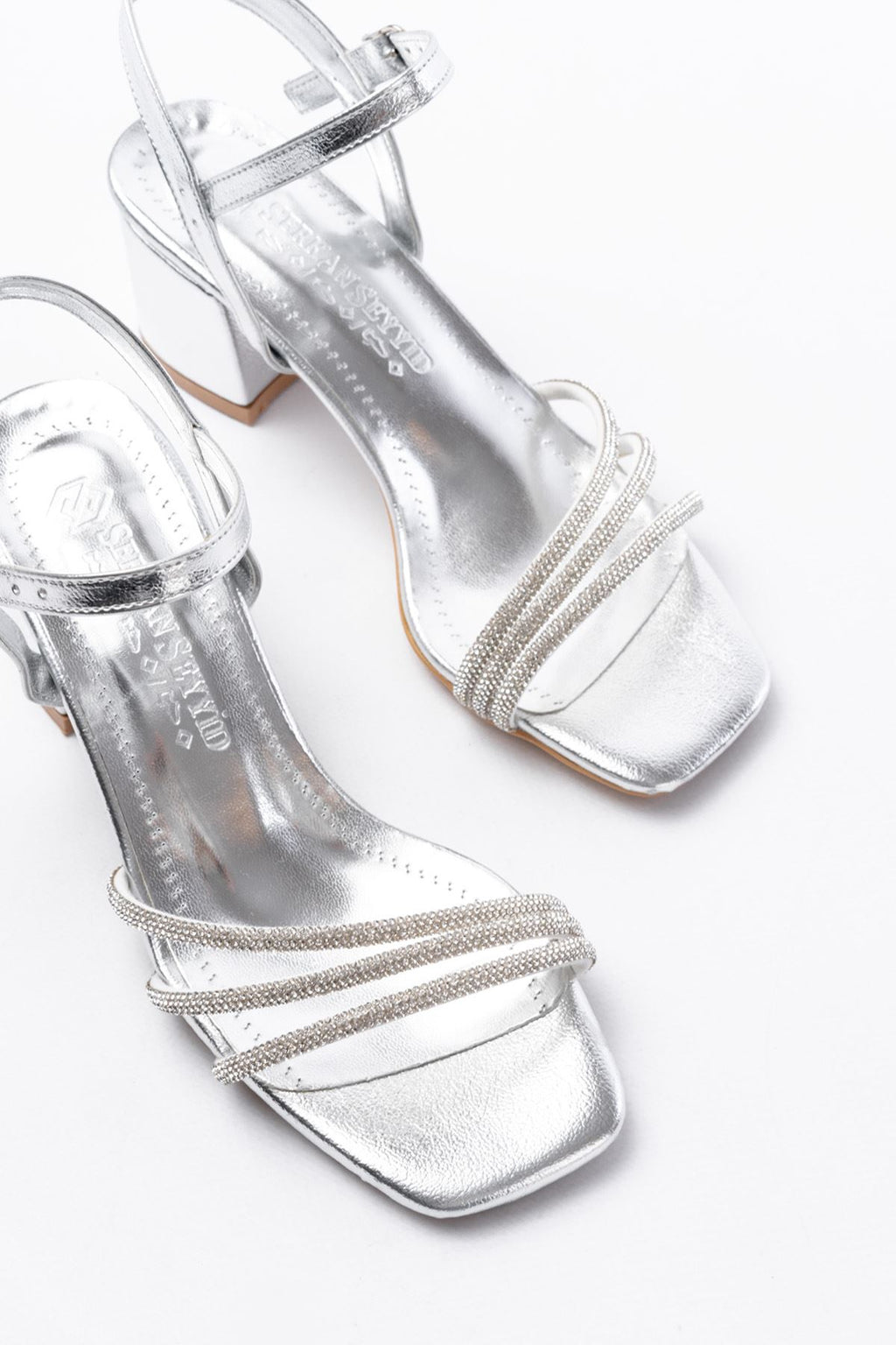 Ayakkabı Aşkı Gümüş 3 Bantlı Topuklu Kadın Ayakkabı - Ayakkabı Aşkı