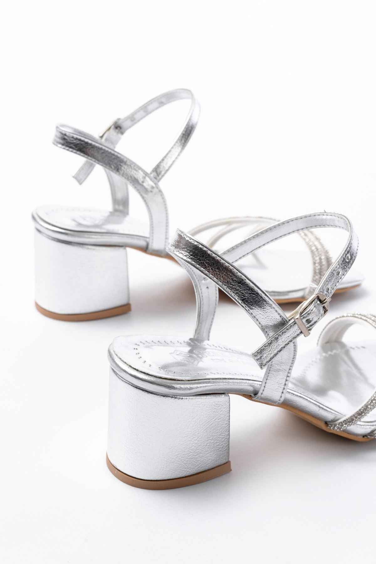 Ayakkabı Aşkı S-889  Gümüş 3 Bantlı Topuklu Kadın Ayakkabı