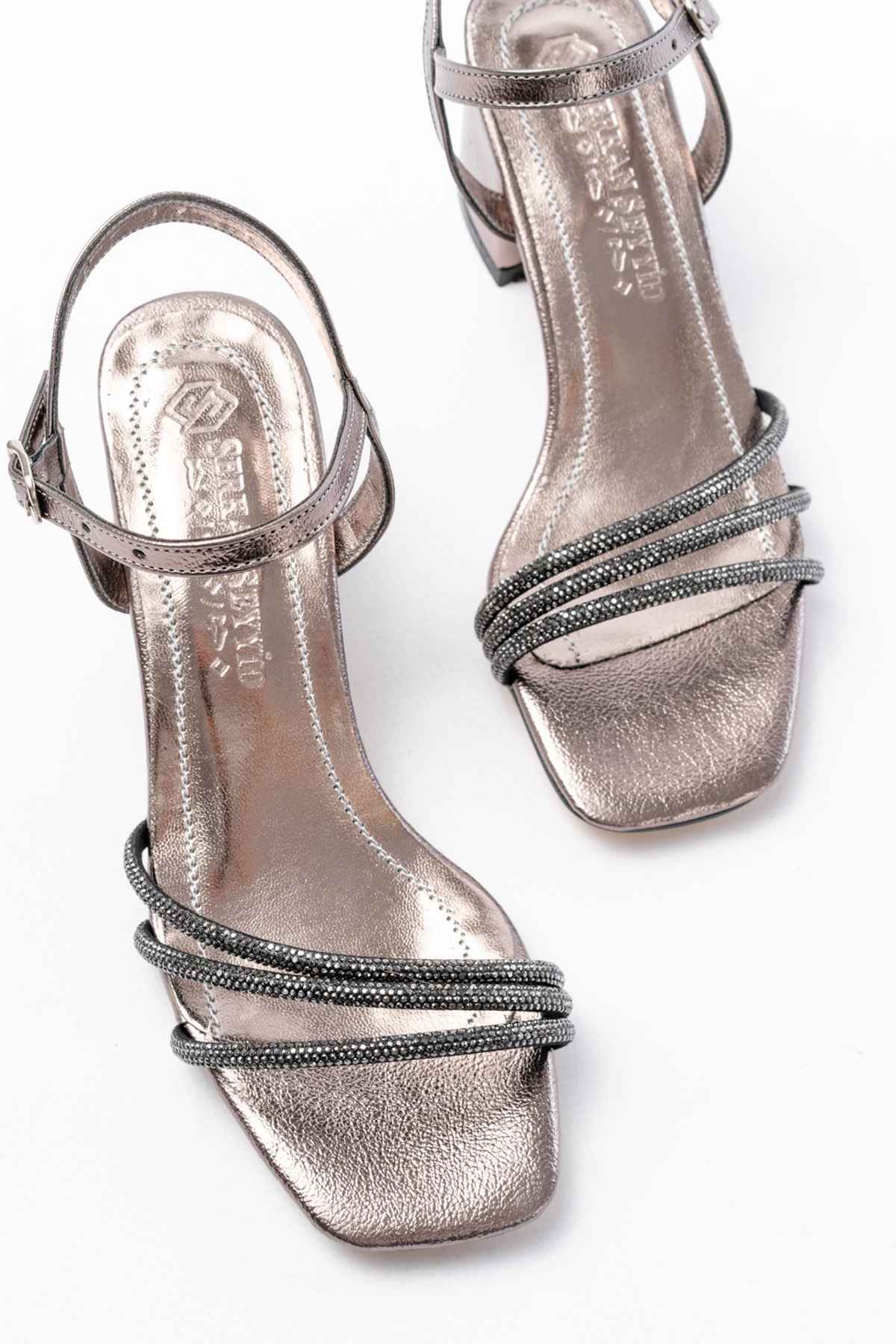 Ayakkabı Aşkı S-889  Platin 3 Bantlı Topuklu Kadın Ayakkabı
