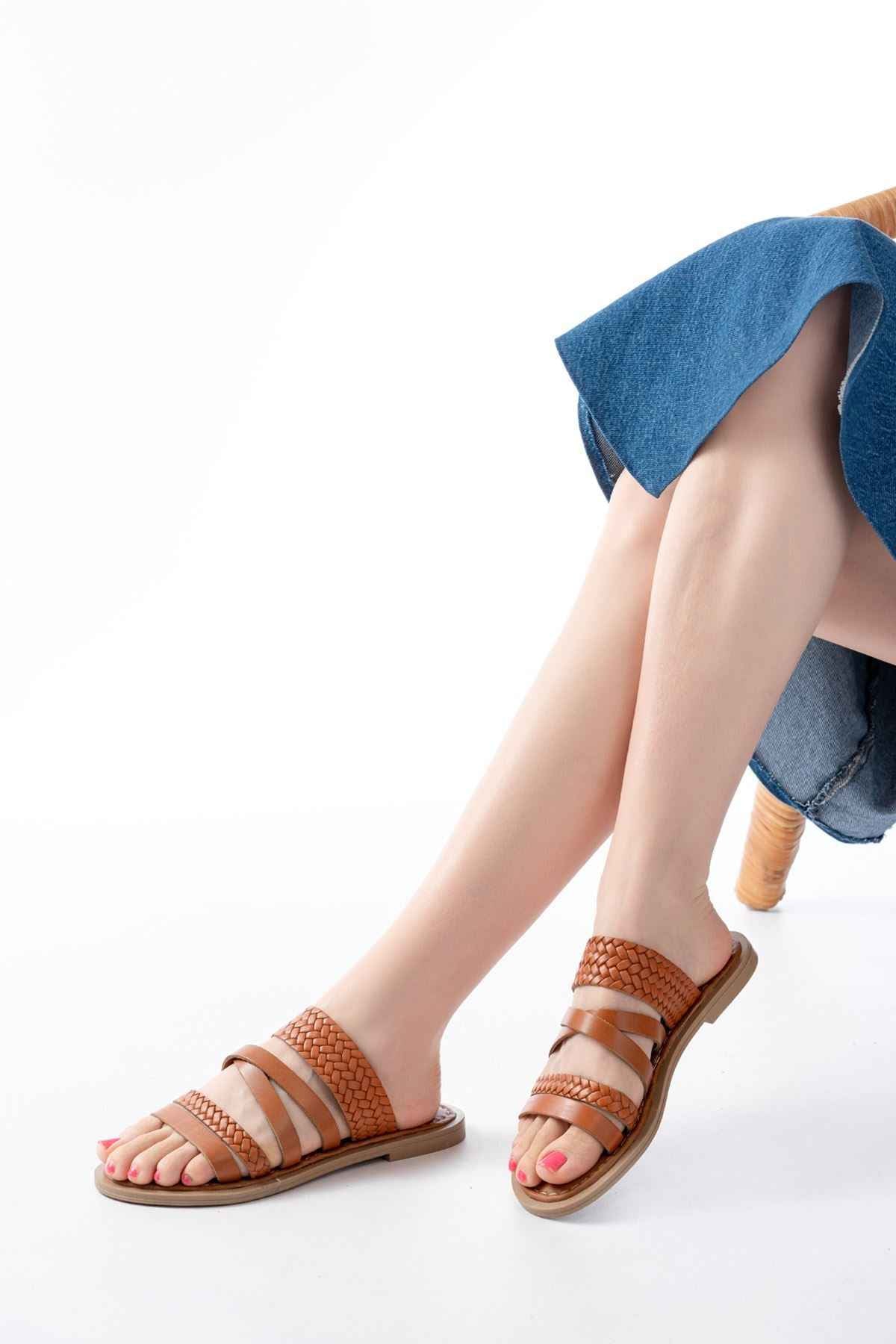 Ayakkabı Aşkı 169-161 Taba Örgülü Ortopedik Taban Hakiki Deri Kadın Sandalet