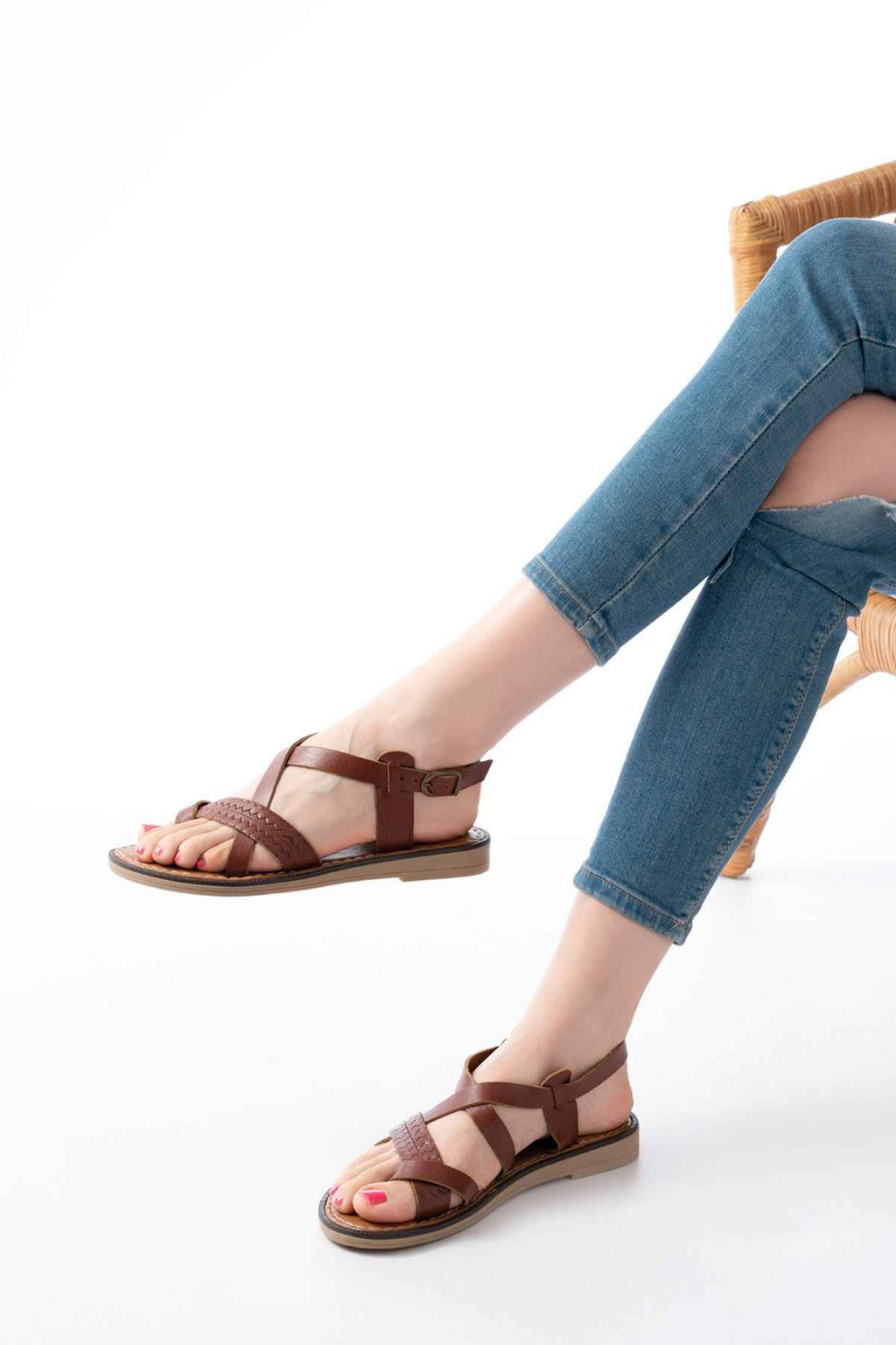 Ayakkabı Aşkı 205-09 Koyu Kahve Ortopedik Hakiki Deri Kadın Sandalet