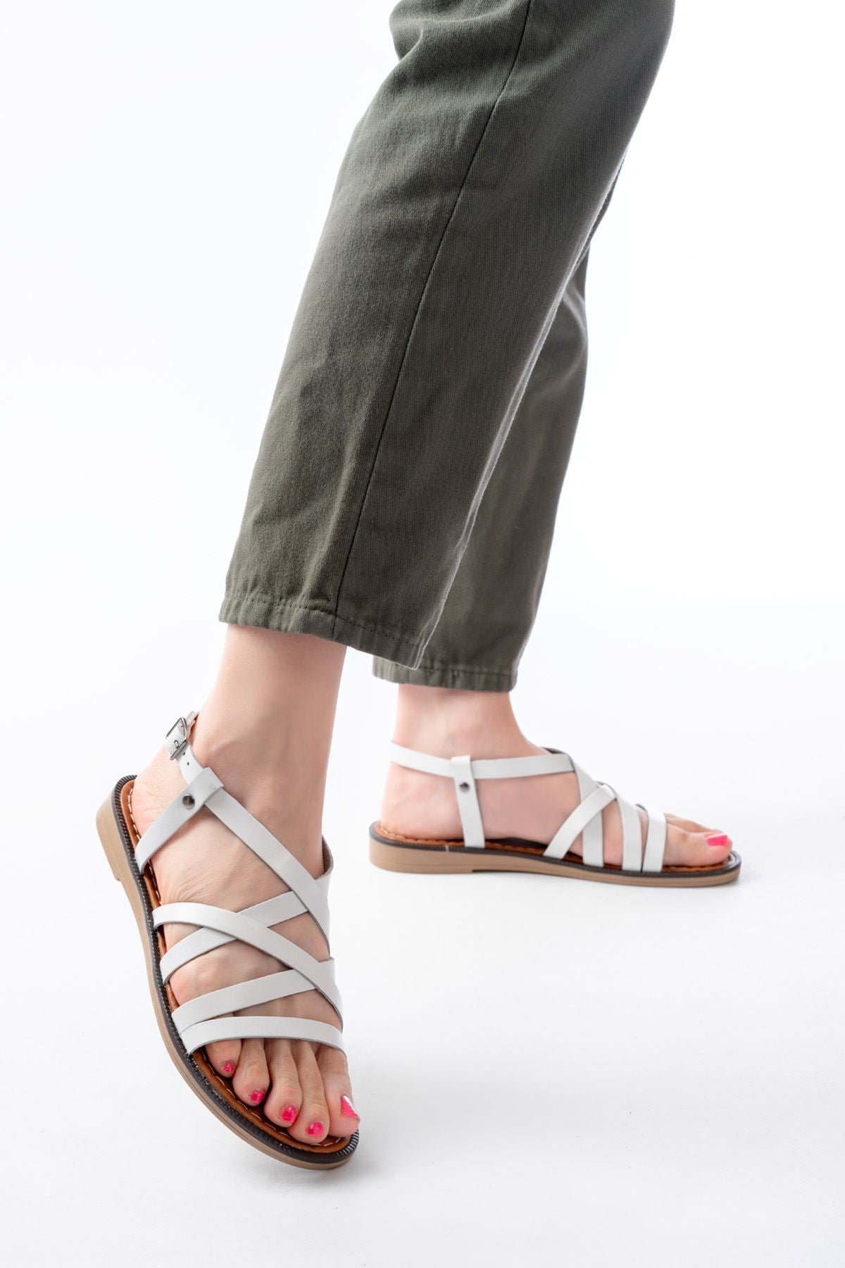 Ayakkabı Aşkı Beyaz Ortopedik Hakiki Deri Kadın Sandalet - Ayakkabı Aşkı
