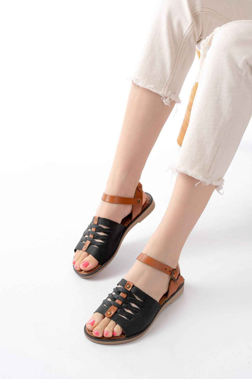 Ayakkabı Aşkı 205-029 Siyah Ortopedik Hakiki Deri Kadın Sandalet