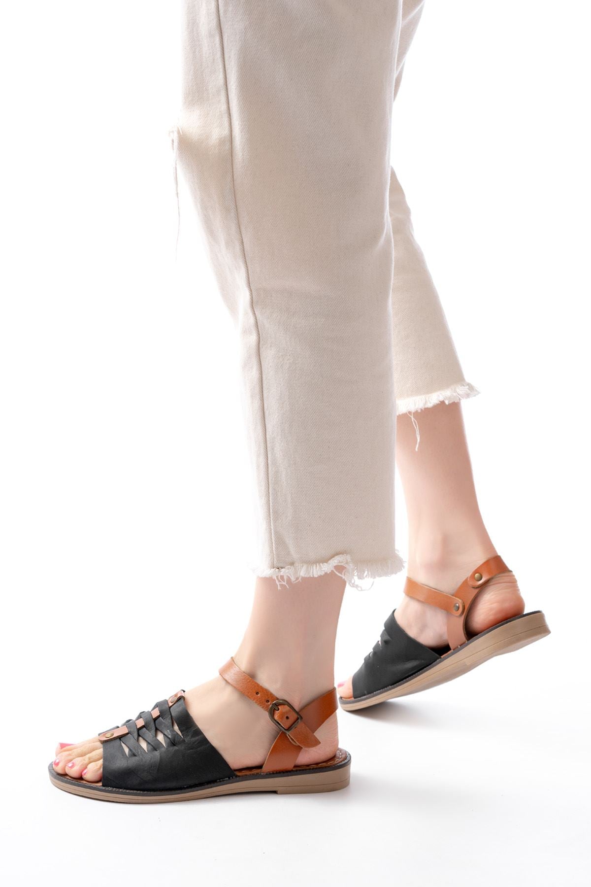 Ayakkabı Aşkı Siyah Ortopedik Hakiki Deri Kadın Sandalet