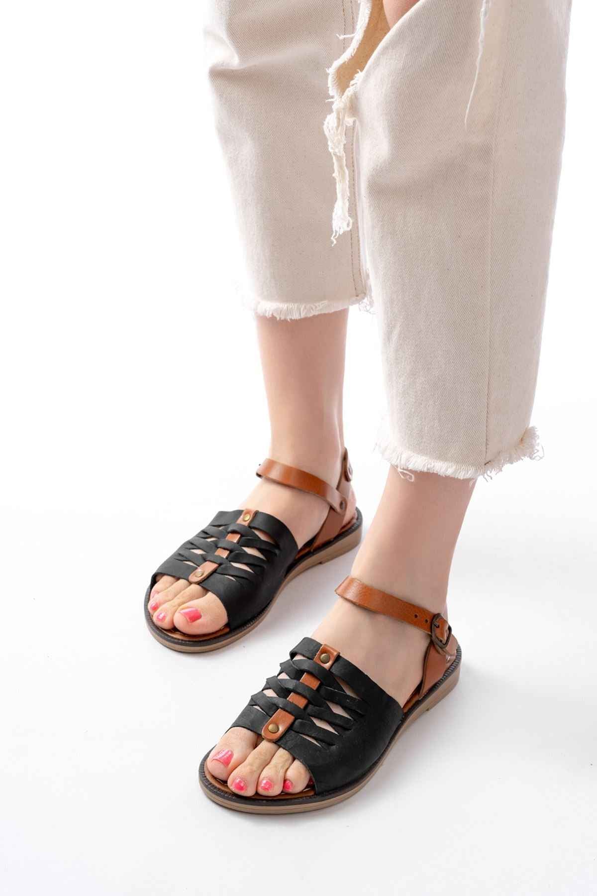 Ayakkabı Aşkı 205-029 Siyah Ortopedik Hakiki Deri Kadın Sandalet