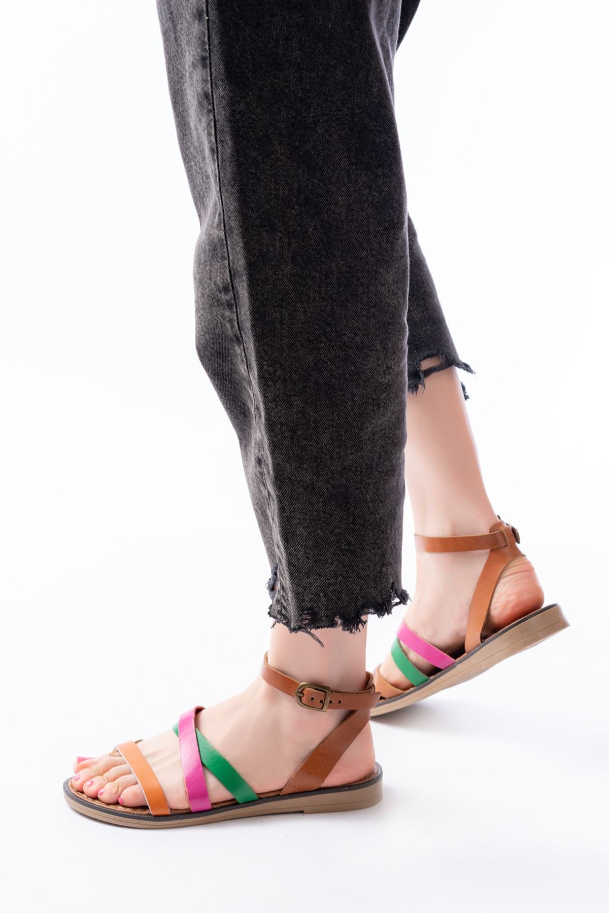 Ayakkabı Aşkı Multi Hakiki Deri Tokalı Parmak Arası Kadın Sandalet