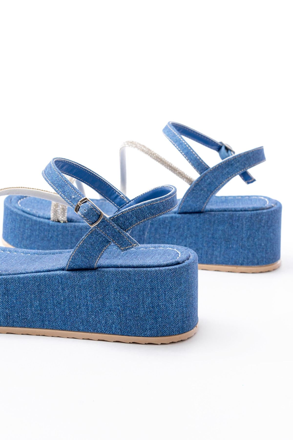 Ayakkabı Aşkı Mavi Kot Taşlı Dolgu Topuklu Kadın Sandalet - Ayakkabı Aşkı