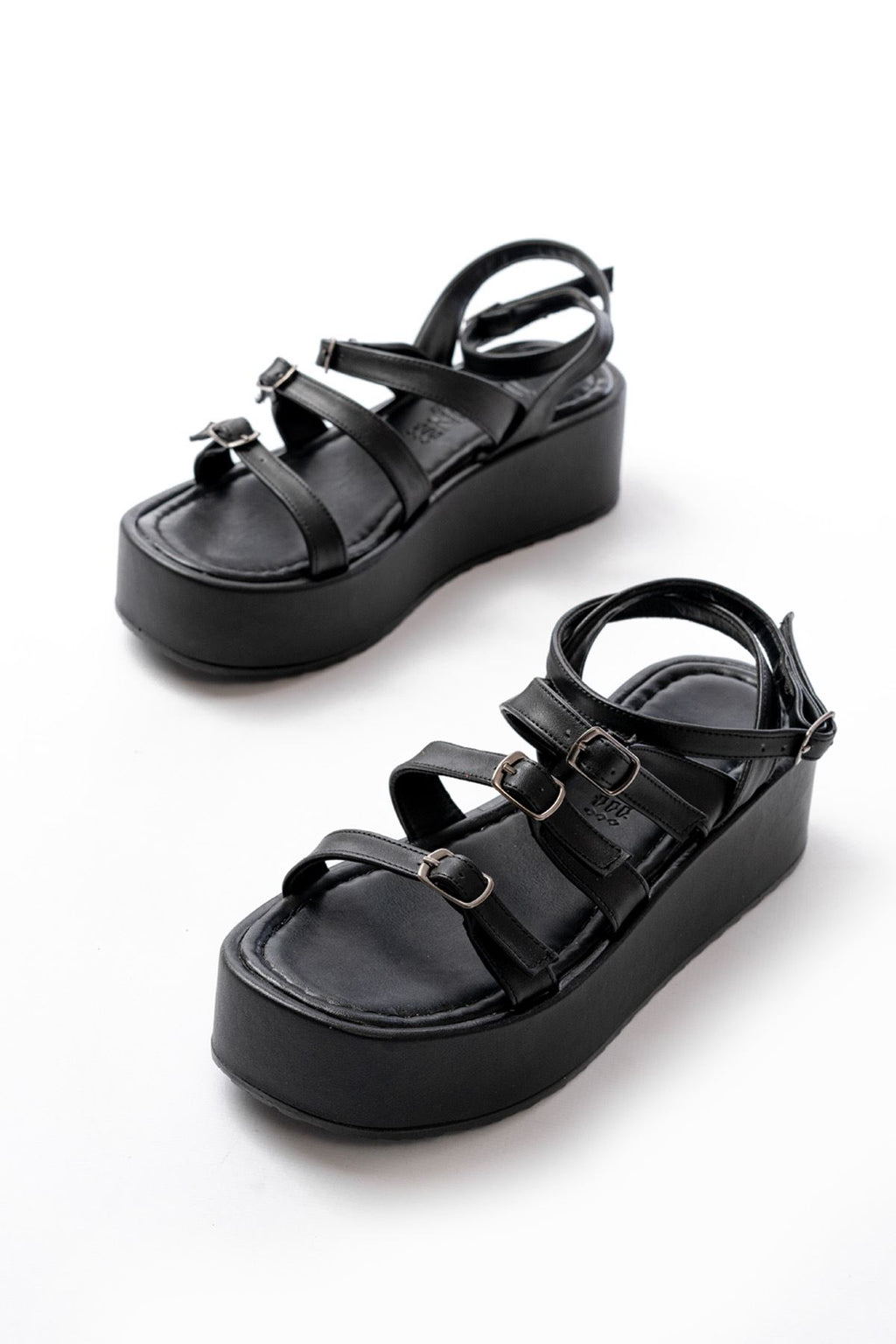 Ayakkabı Aşkı Siyah Tokalı Bilekten Bağlamalı Dolgu Kadın Sandalet