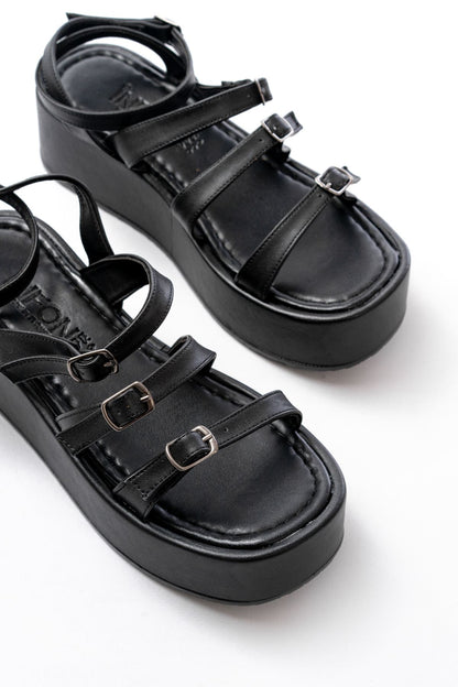 Ayakkabı Aşkı Siyah Tokalı Bilekten Bağlamalı Dolgu Kadın Sandalet