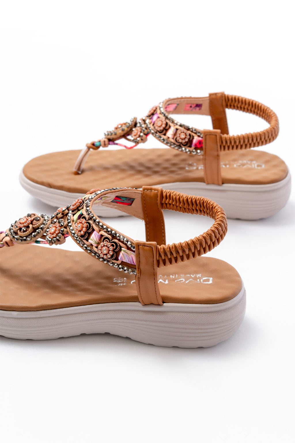 Ayakkabı Aşkı Taba Taşlı Arka Lastikli Parmak Arası Kadın Sandalet