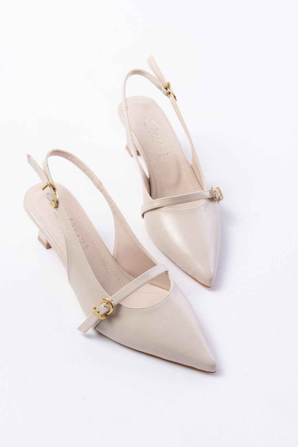 Ayakkabı Aşkı H-470 Bej Rugan Baret Tokalı Arkası Açık Günlük Kadın Sandalet