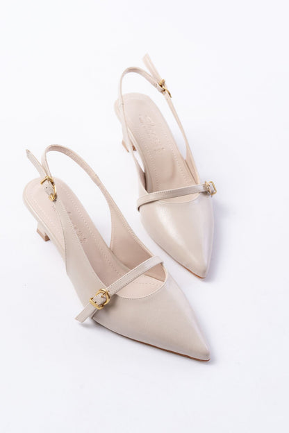 Ayakkabı Aşkı Bej Rugan Baret Tokalı Arkası Açık Günlük Kadın Sandalet