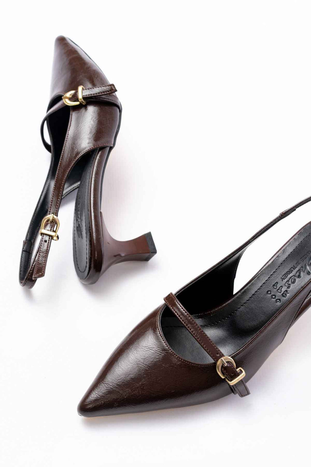 Ayakkabı Aşkı H-470 Kahve Rugan Baret Tokalı Arkası Açık Günlük Kadın Sandalet