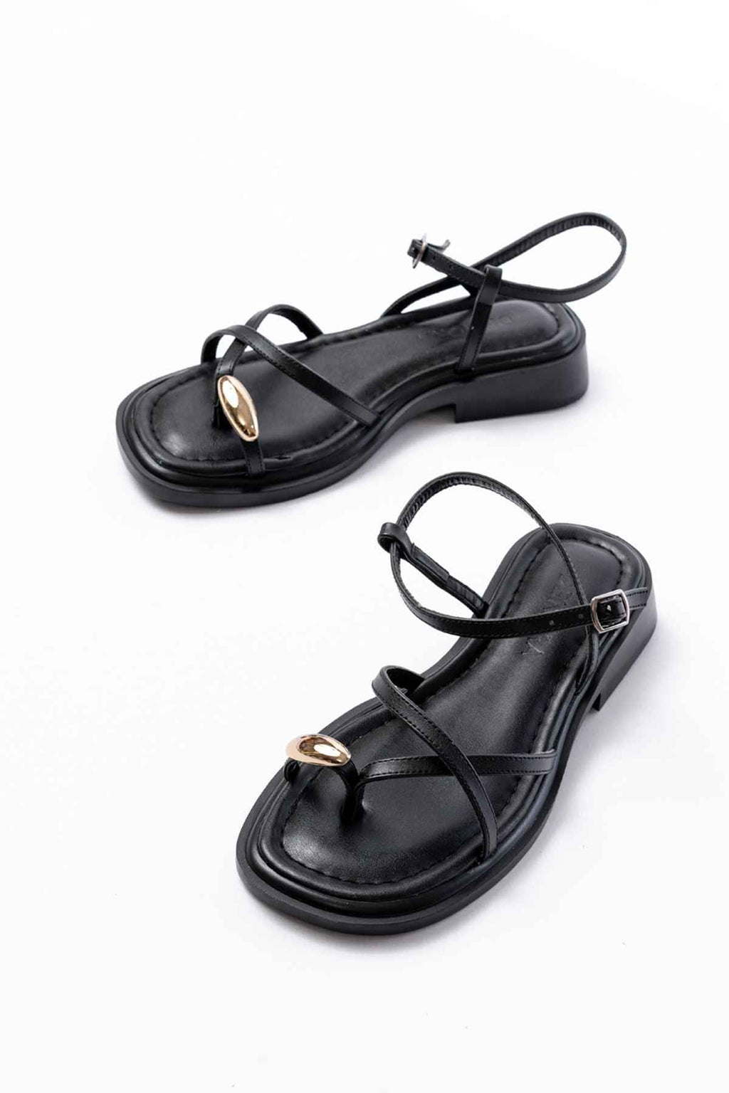 Ayakkabı Aşkı S-101 Siyah Parmak Arası Taş Detaylı Günlük Kadın Sandalet