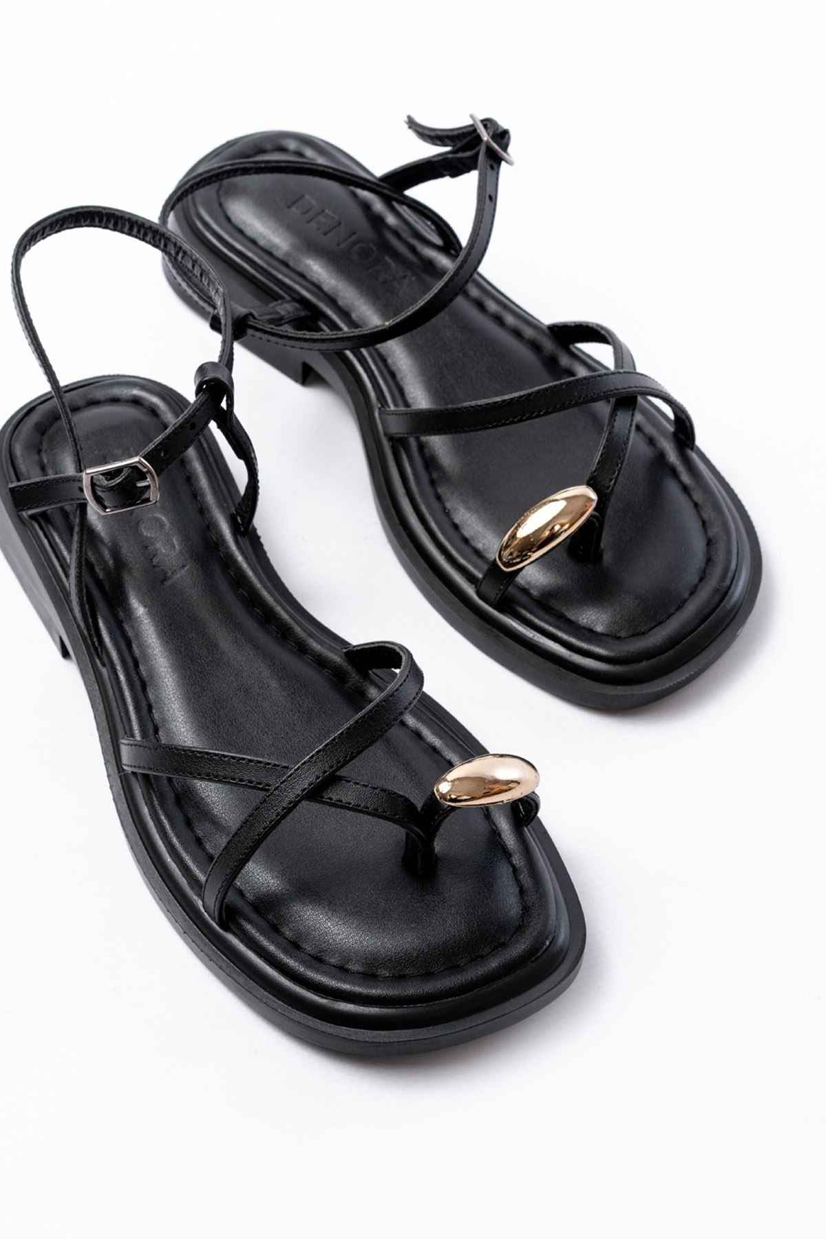 Ayakkabı Aşkı S-101 Siyah Parmak Arası Taş Detaylı Günlük Kadın Sandalet